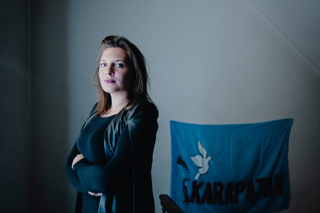 ‘Het is door uw uiterlijk zeker dat u aangenomen bent?’: drie advocates ...
