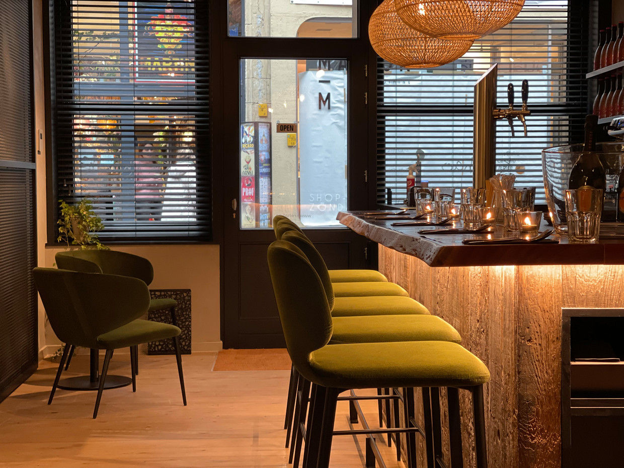 50 restaurants voor wie graag gezellig aan de toog eet | De Morgen