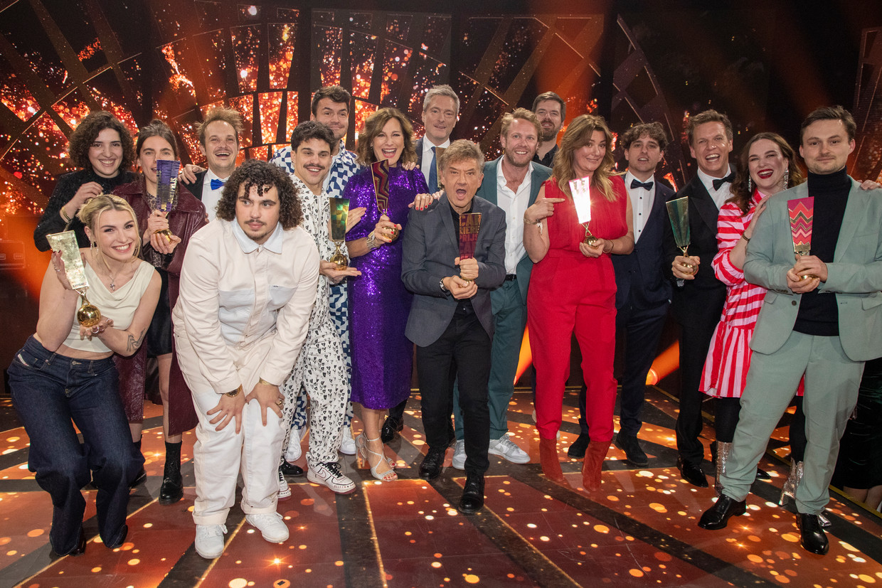 de-mol-wint-kastaar-voor-beste-tv-programma-dit-zijn-de-media