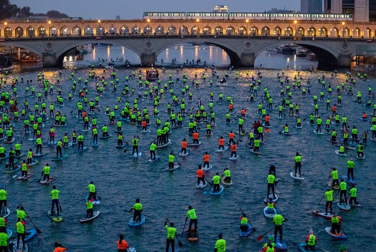 olympisch-zwemmen-in-de-seine-parijs-doet-er-alles-aan-om-zijn