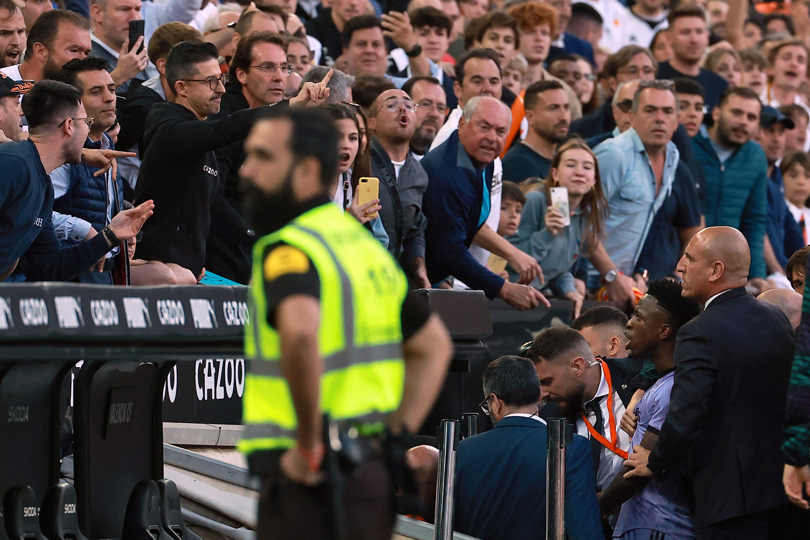 Racisme in voetbal blijft diepgeworteld, toont de zaak-Vinícius. Helpt ...