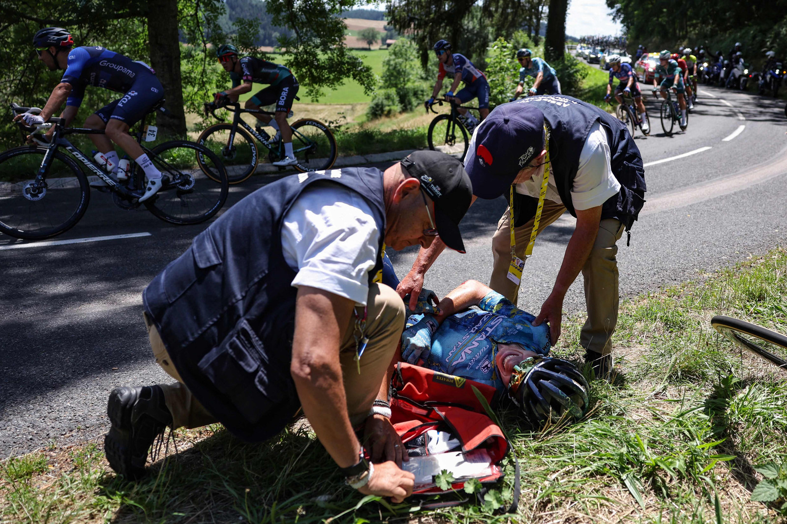 Met negen uitvallers na twaalf ritten is deze Tour de France een succes
