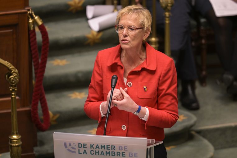 Fino a 22.645 euro per chi lavora più a lungo, ma la pensione Lalieux ancora una volta deve affrontare venti contrari