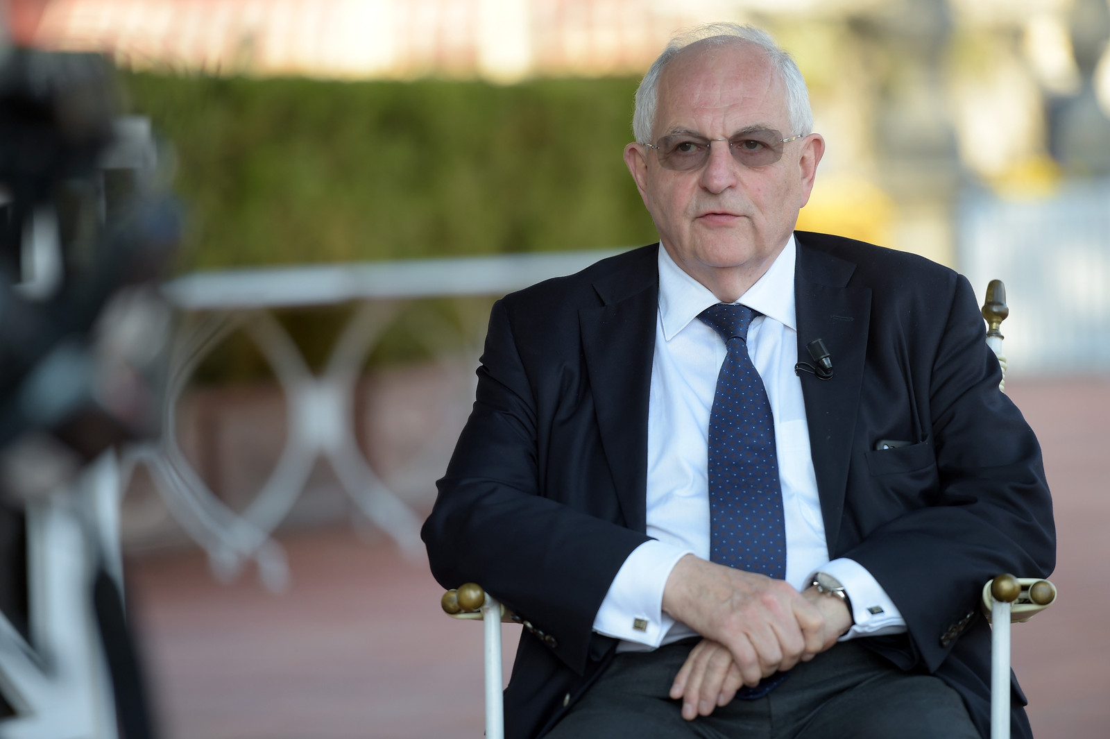 Brits journalist Martin Wolf ‘Er wacht ons een catastrofe als we dom genoeg zijn om ze toe te