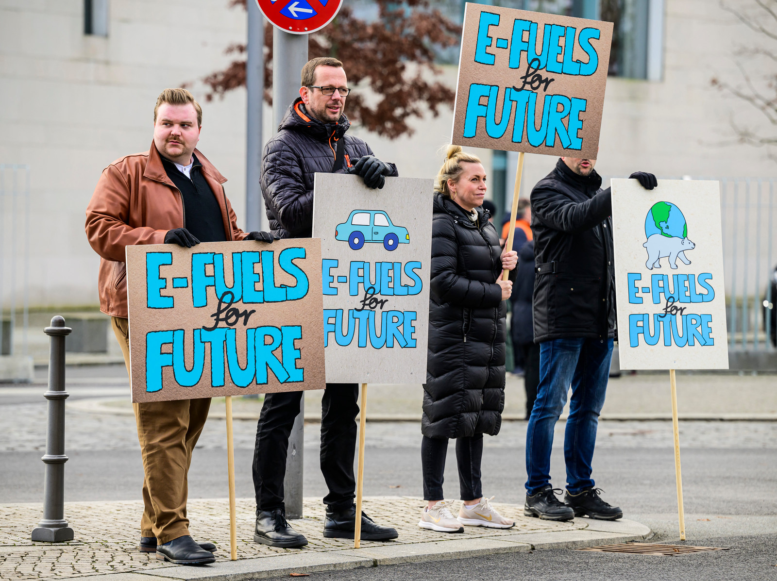 Efuels, hét alternatief voor elektrisch rijden? ‘Big Oil wint er