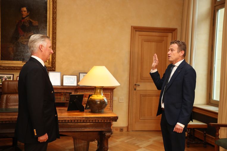 Angrep på Brussel.  Tidligere OCAD-sjef Paul Van Tigchelt er tatt i ed som ny justisminister