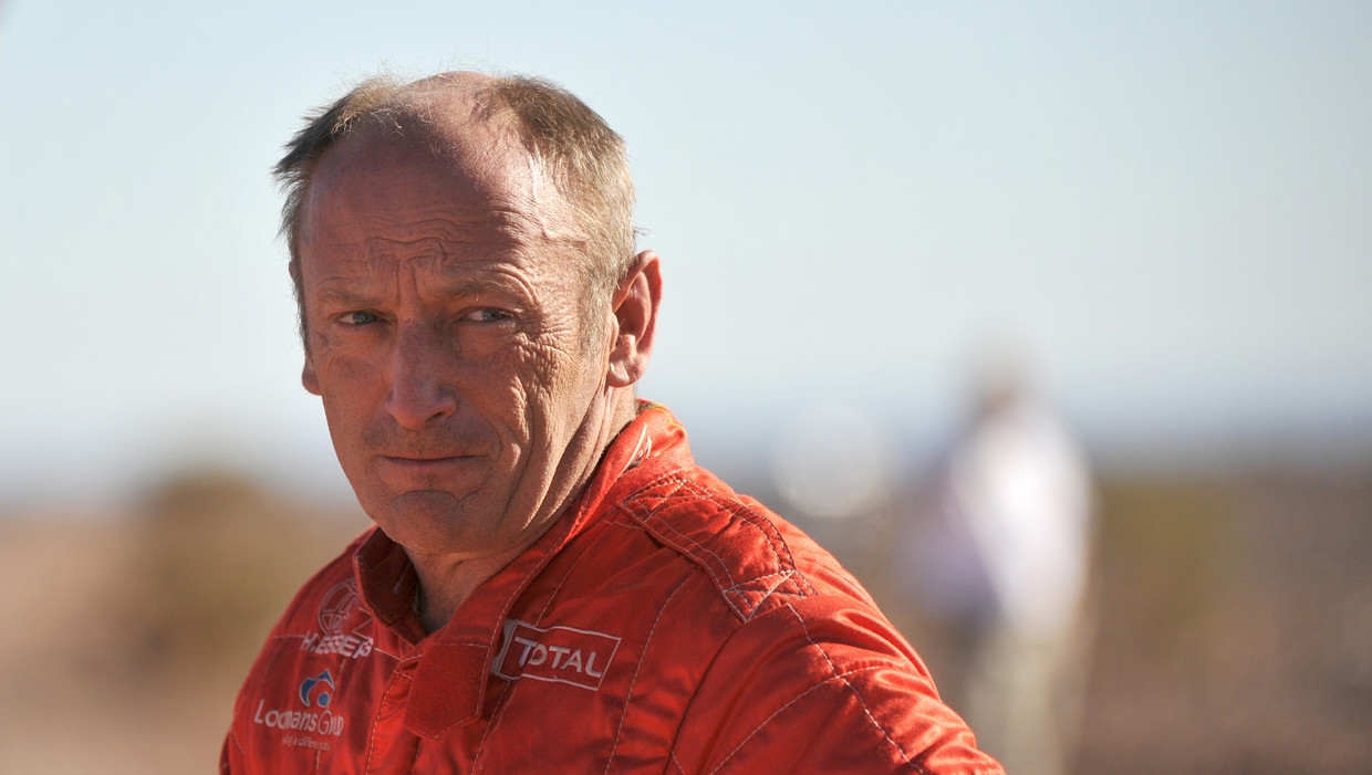 Loomans naar huis in Africa Eco Race, Fontyn leidt bij moto's