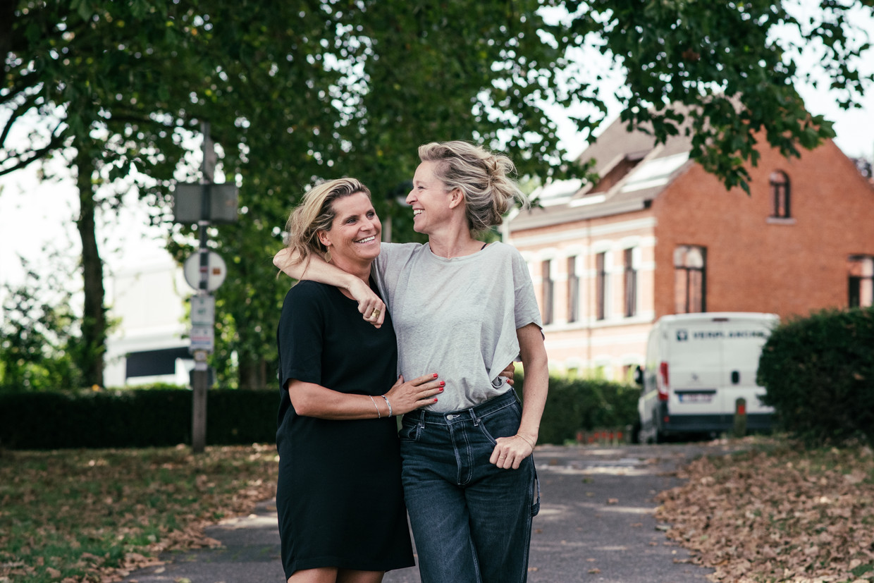 Cath en Julie Luyten ‘Terwijl ze de straat overstak, werd ze gegrepen door een auto die 90 reed